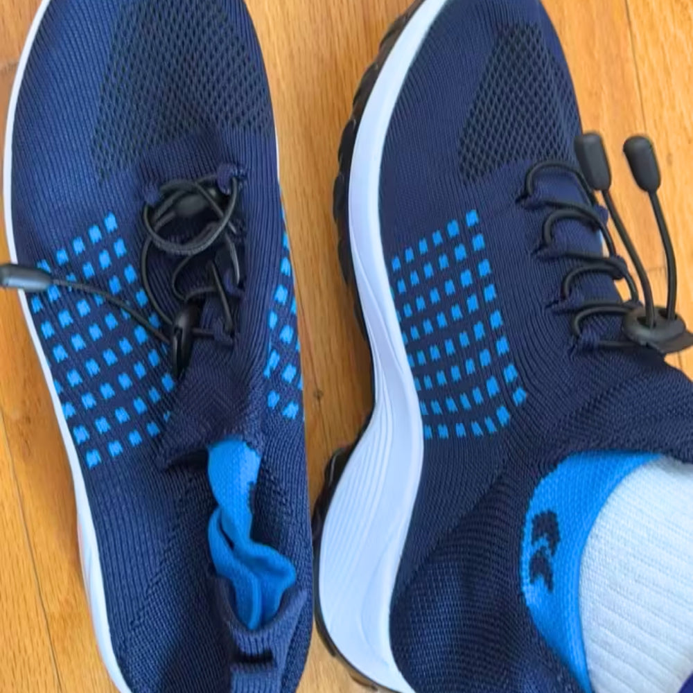 <h2><strong>Customers love our shoes!</strong></h2>